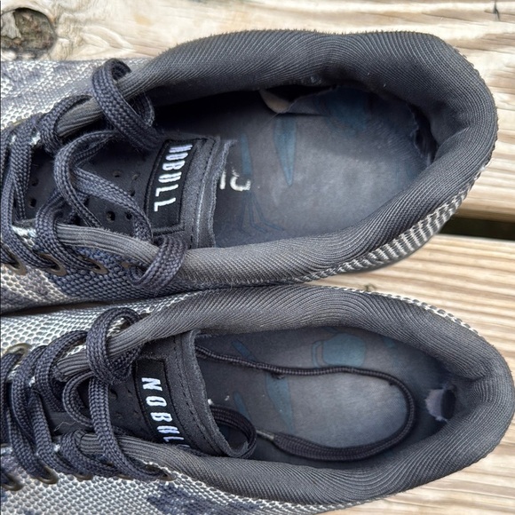 NOBULL Size 9.5 Black and Gray Athletic Shoes with Digital Camo - Picture 8 of 11